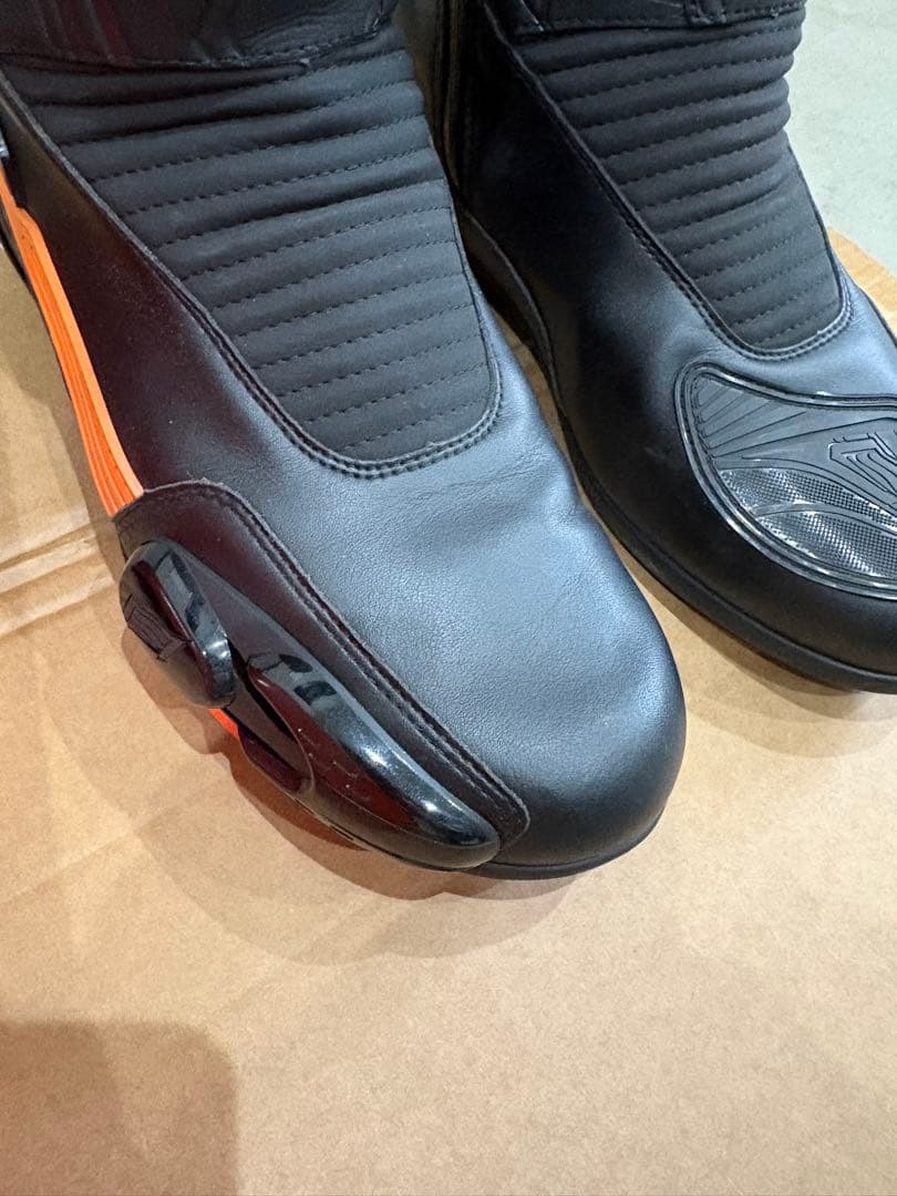 HYOD ブーツ　27.0cm 中古美品