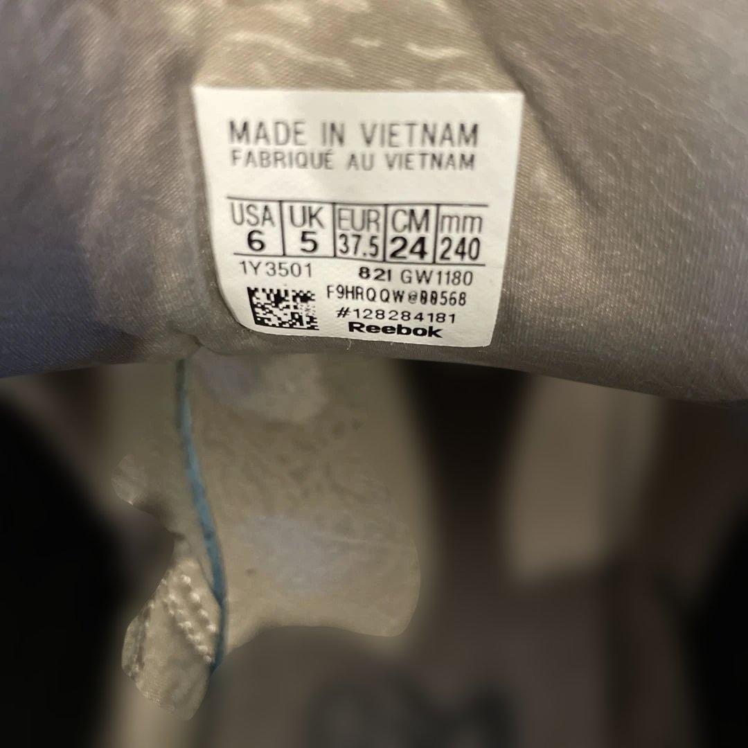Reebok ポンプフューリー emmi スニーカー24.0.cm
