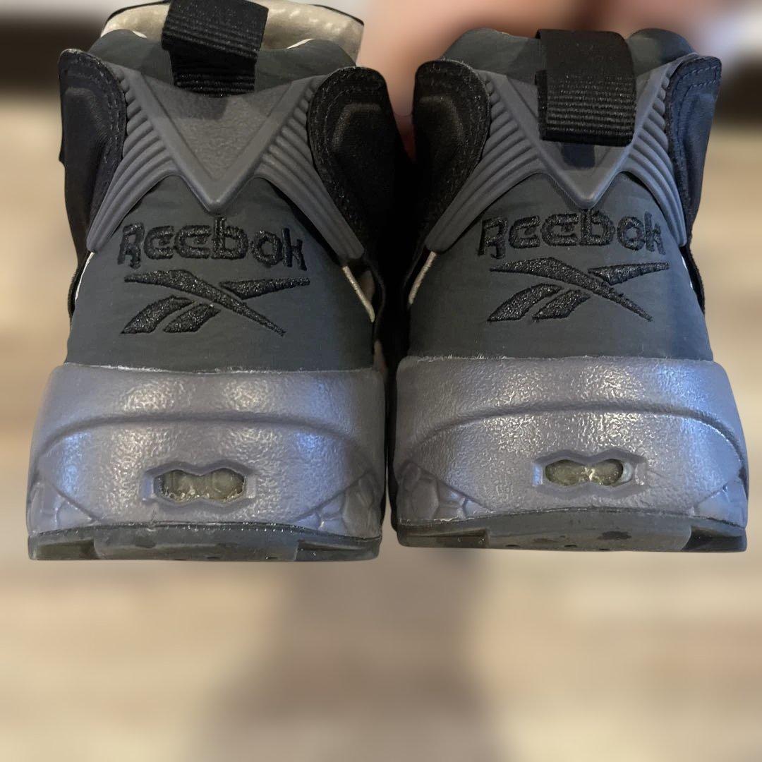 Reebok ポンプフューリー emmi スニーカー24.0.cm