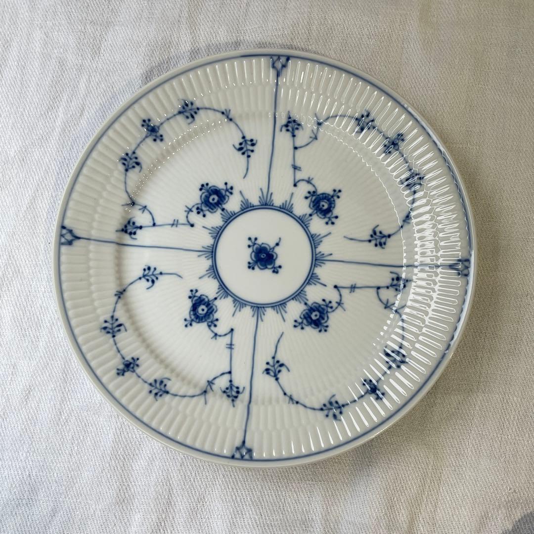 ロイヤルコペンハーゲンブルーフルーテッドプレインディナープレート25cm 1枚
