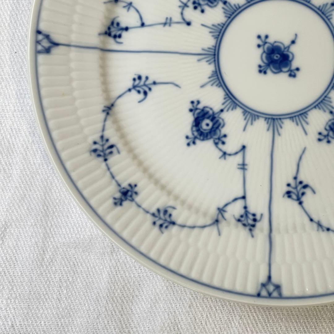 ロイヤルコペンハーゲンブルーフルーテッドプレインディナープレート25cm 1枚