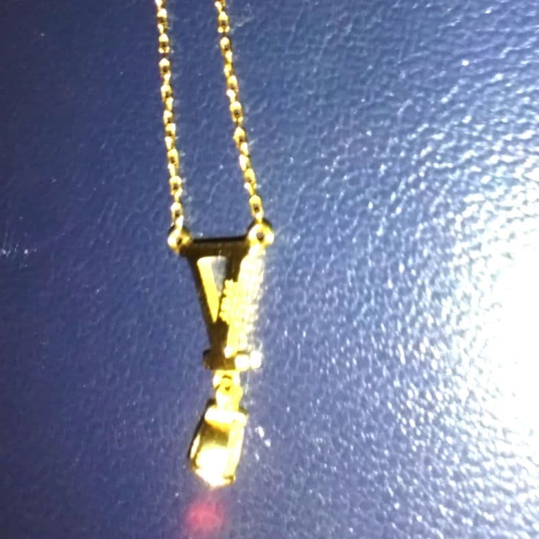 AHKAH　トライアングルトップ石付ネックレス　k18