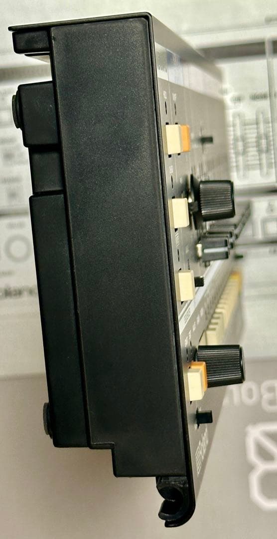 ★ ローランド JU-06A ★ Roland Boutique シンセ