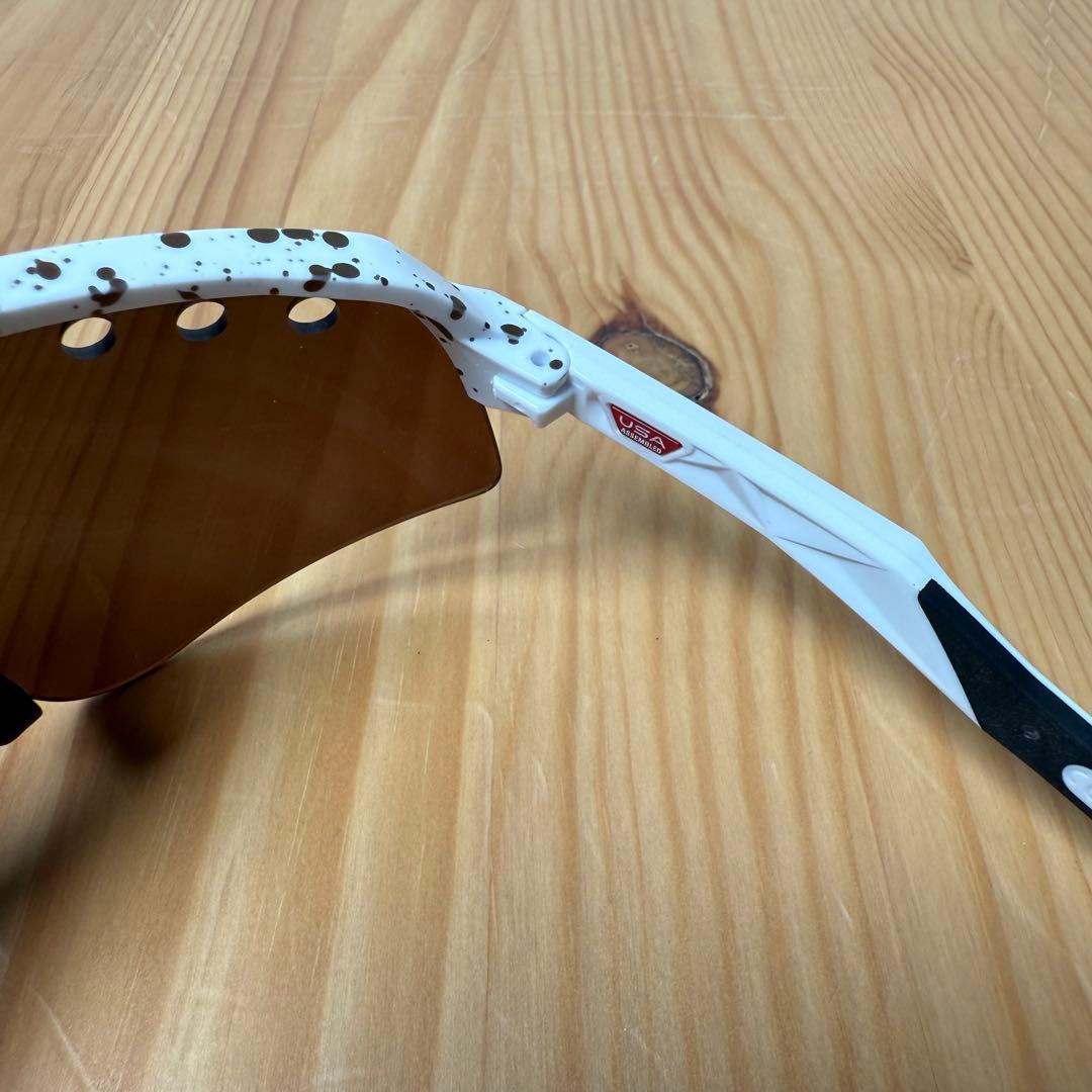 新品オークリーSUTRO LITE SWEEP