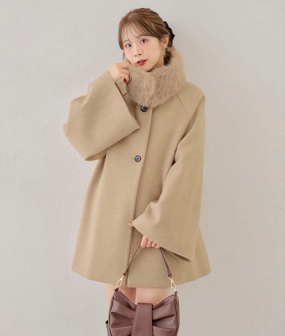 【suzu】美品Chicoファー取り外しケープコートmystic