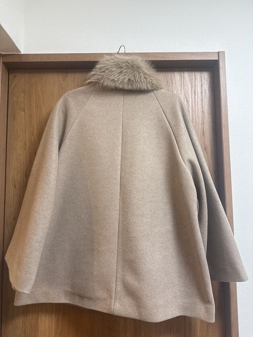 【suzu】美品Chicoファー取り外しケープコートmystic