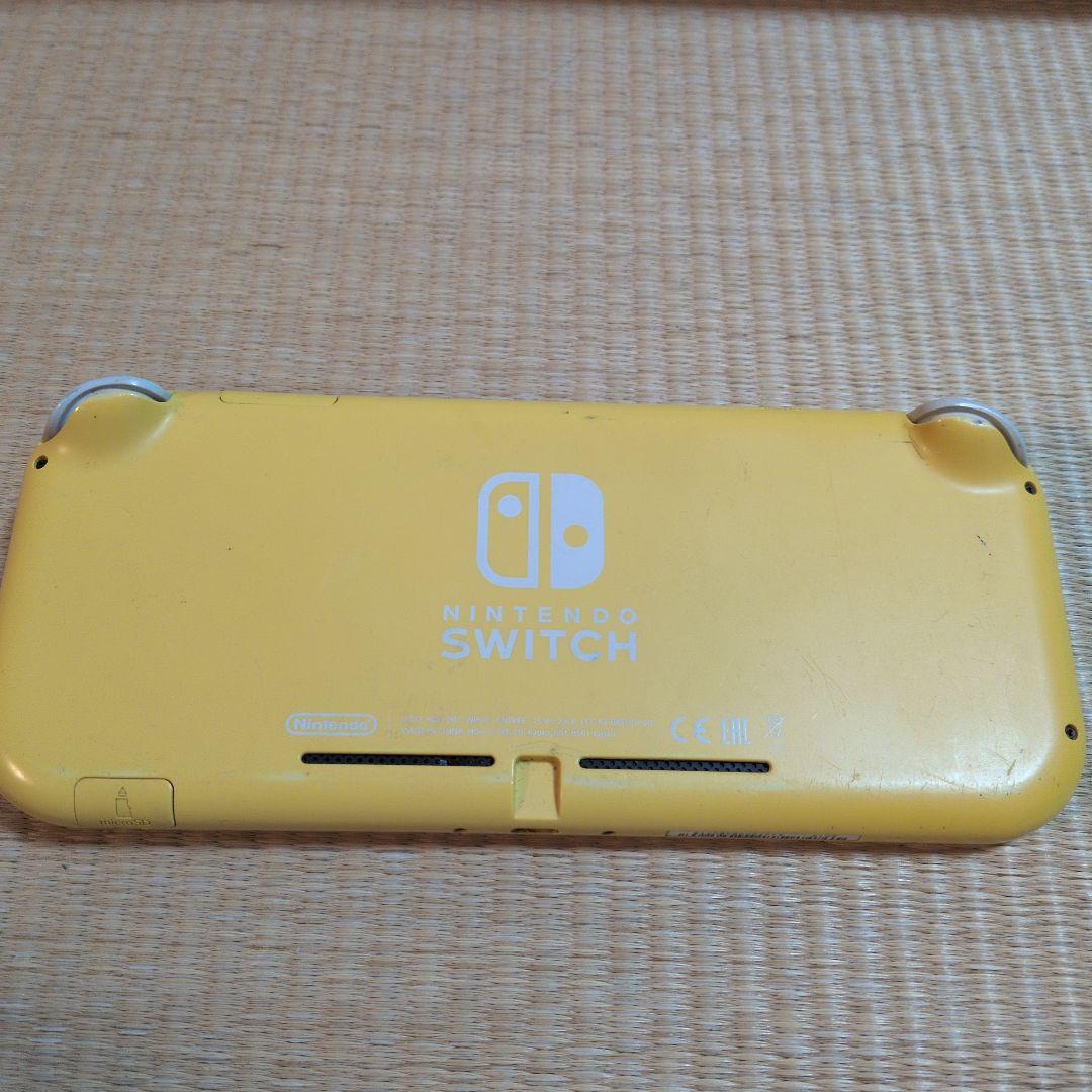 ニンテンドースイッチライト　イエロー