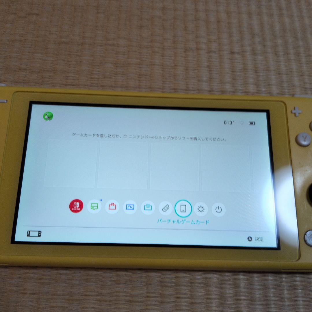 ニンテンドースイッチライト　イエロー