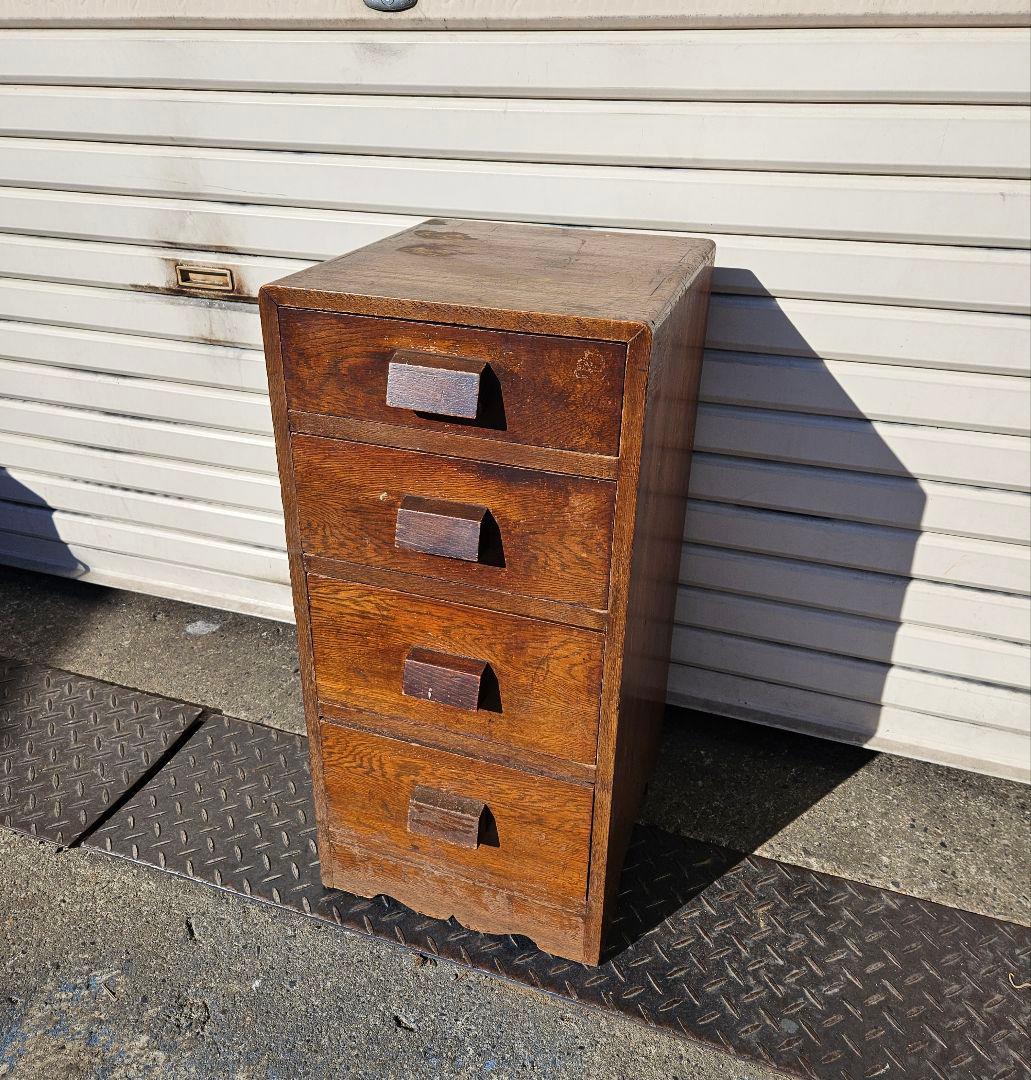 日本のアンティーク 木製の抽斗 四段 チェスト 小引き出し 道具箱 箪笥 収納
