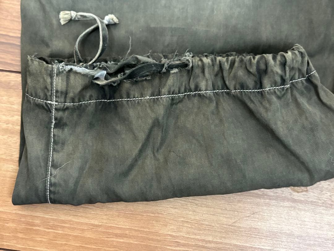 ミハラヤスヒロ　サテンパンツ　カーキサイズ40