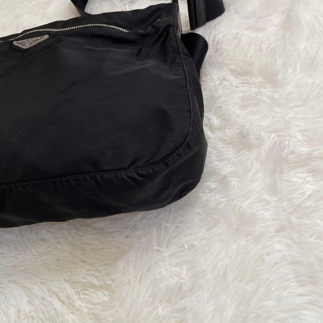 美品 PRADA ショルダーバッグ ナイロン レザー ブラック 三角ロゴプレート