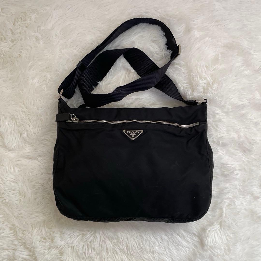 美品 PRADA ショルダーバッグ ナイロン レザー ブラック 三角ロゴプレート