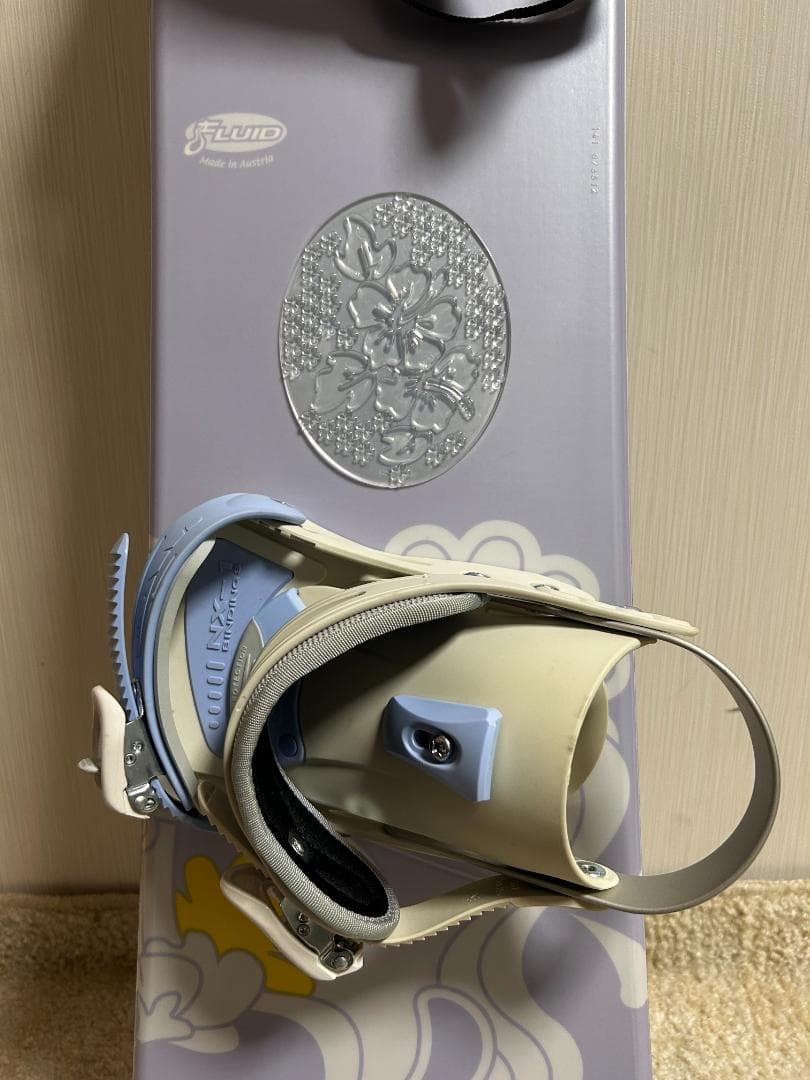 FLUID　フルイド　スノーボード　ビンディング付き　レディース　140cm