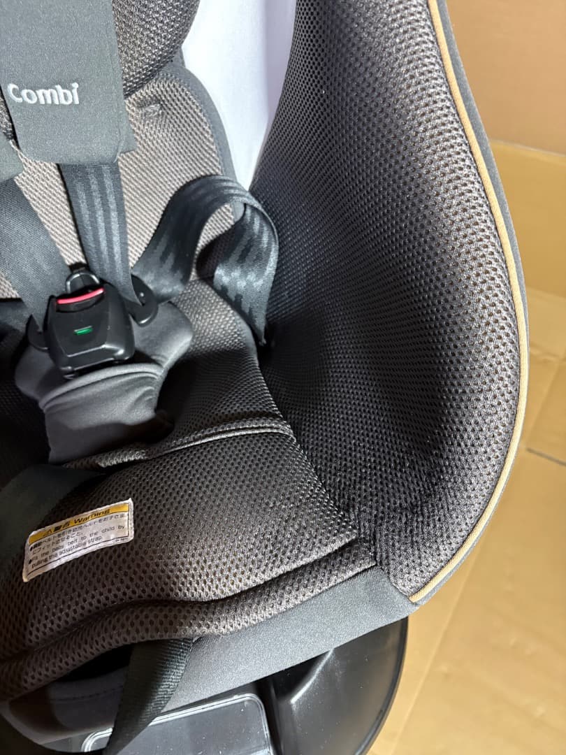 コンビ クルムーヴスマート ISOFIX エッグショック JL チャイルドシート