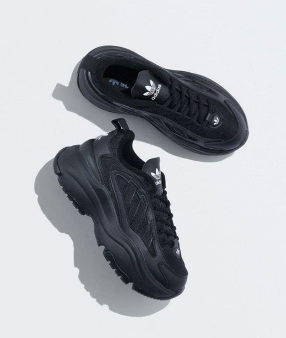 【完売品】adidas OZGAIA 23.0cm 新品未使用