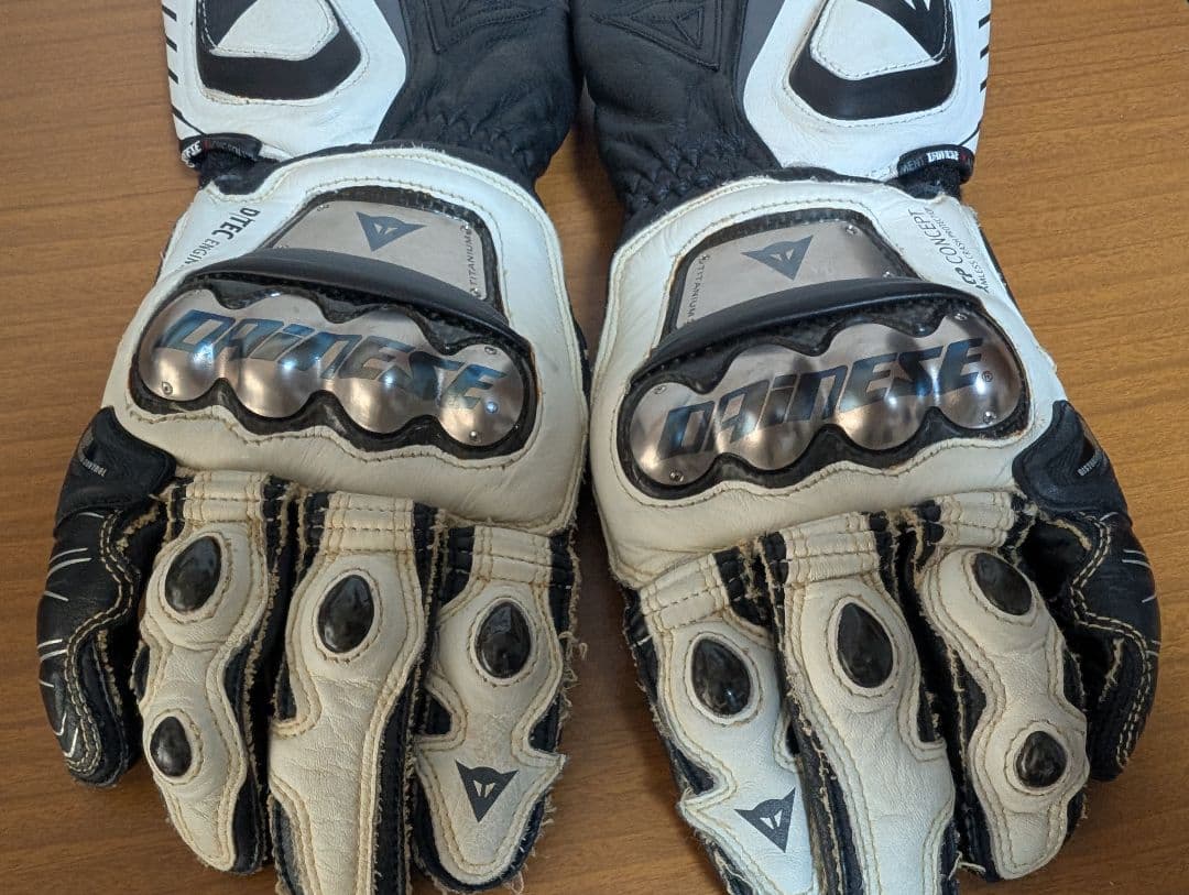 みーちゃん品　ダイネーゼ　フルメタルグローブ