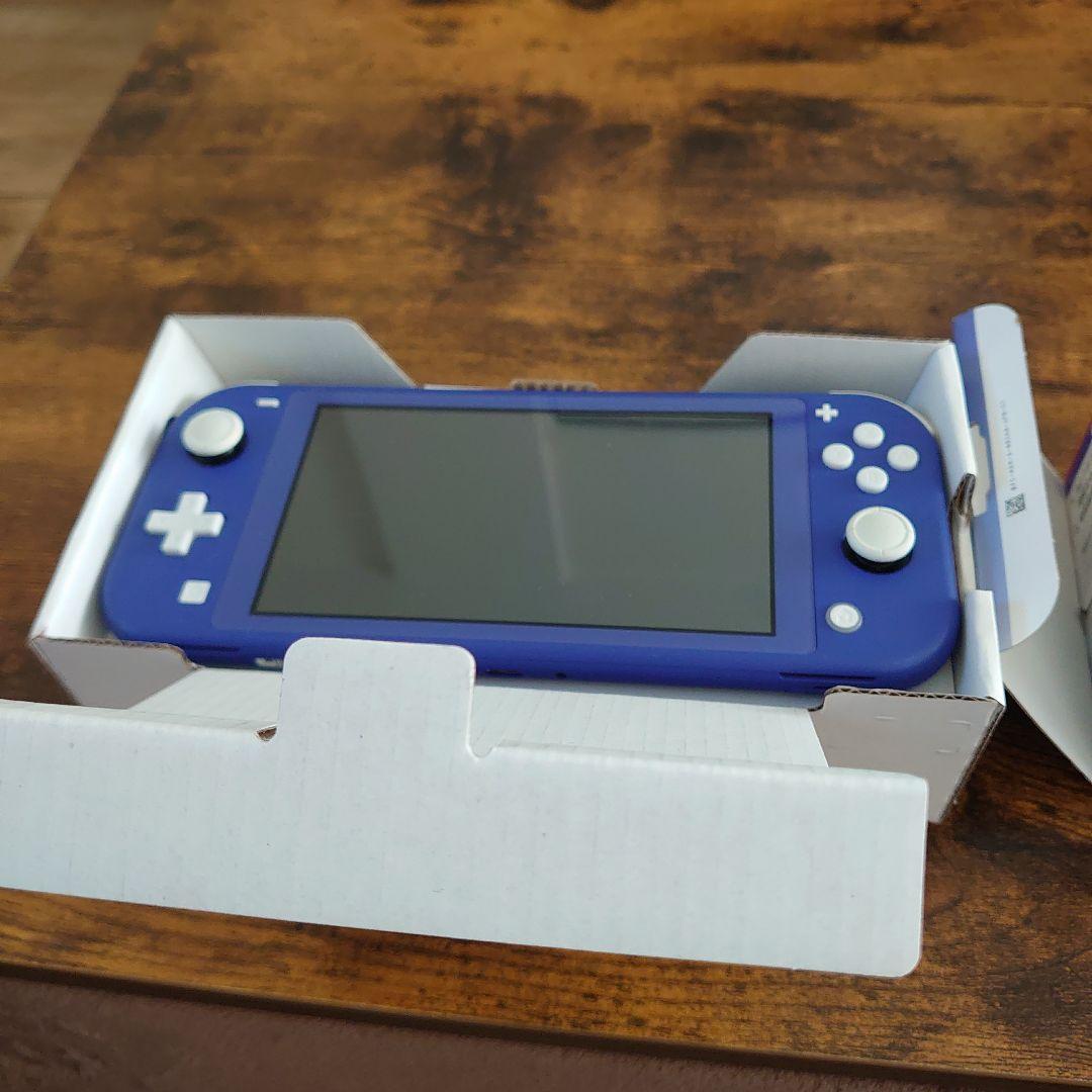 【美品】Switch Nintendo Lite ブルー