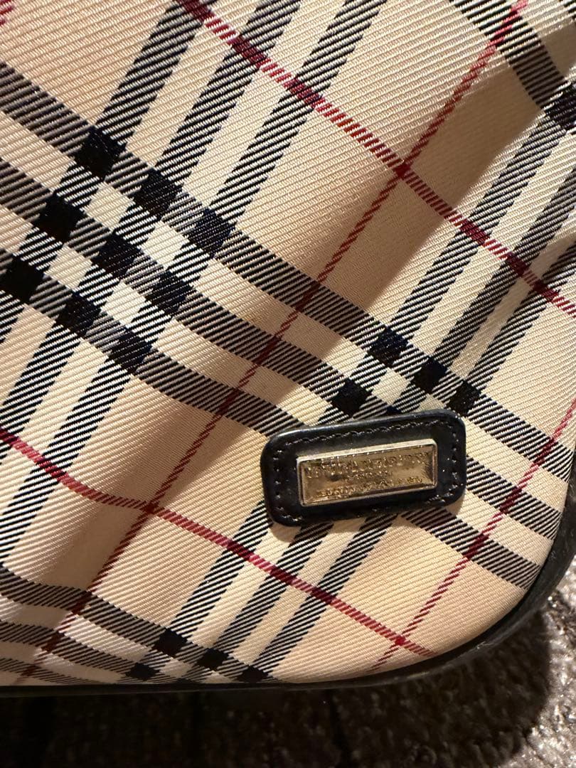 破格！バーバリーのスーツケース☆定価20万弱