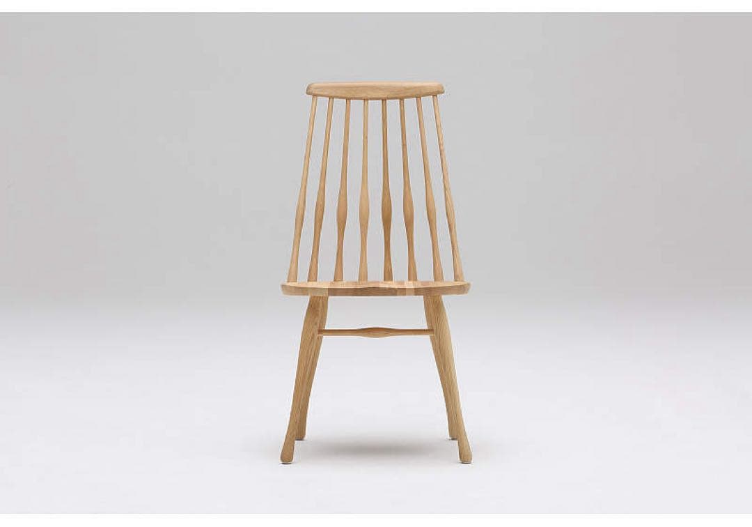 ゆりゆりカリモク家具　ダイニングチェア