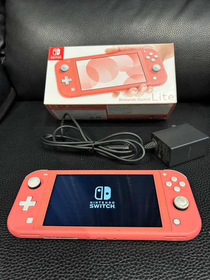 Nintendo Switch Lite コーラル本体　ジャンク　付属品あり