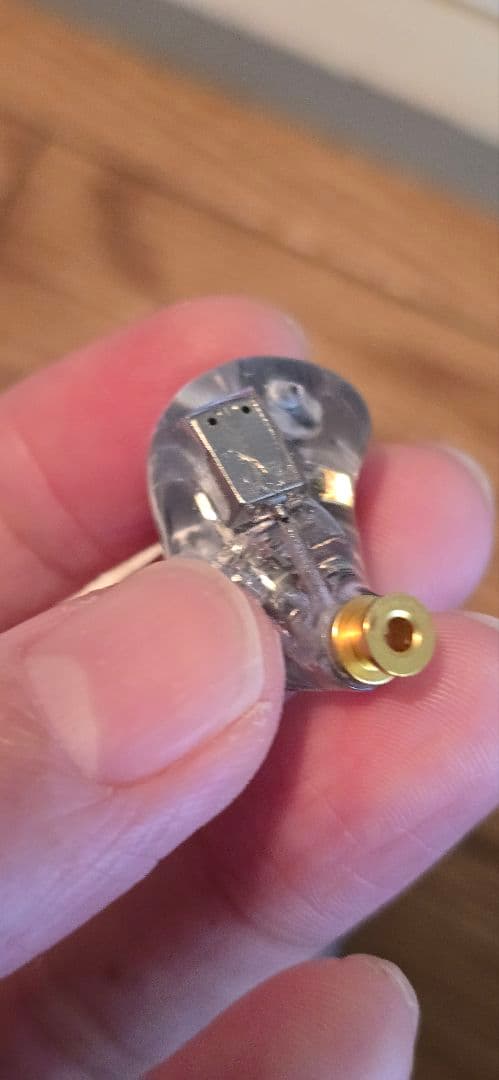 Fender FXA9 white ハイエンド有線イヤホン