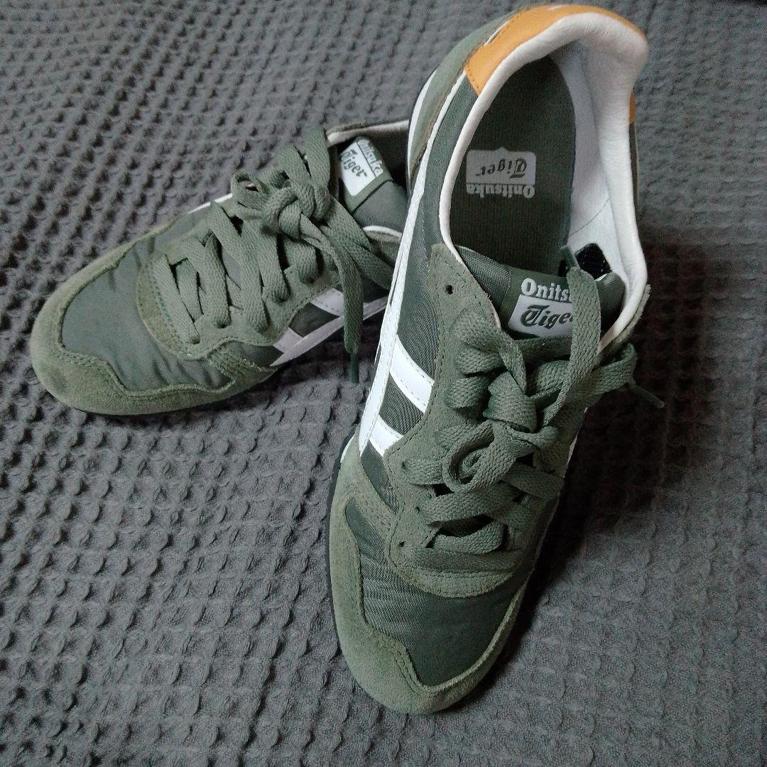 Onitsuka Tiger オリーブグリーン スニーカー23.5センチ