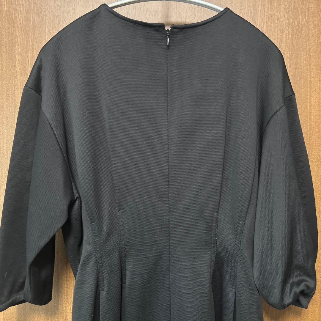 ヴェルメイユパーイエナ　IENA ウエストシェイプパフスリーブワンピース 38黒