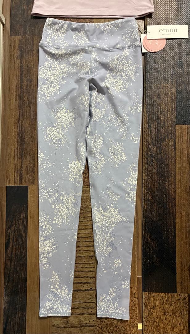 新品　エミヨガ　タンクトップ＆レギンス サイズ0 S