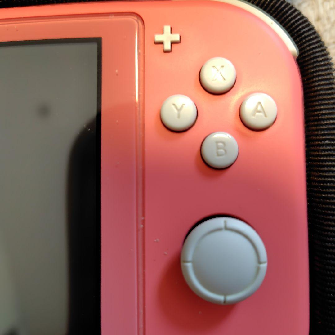 更に更に値下げ！！早いもの勝ち！Switchライト本体　純正ケース付き