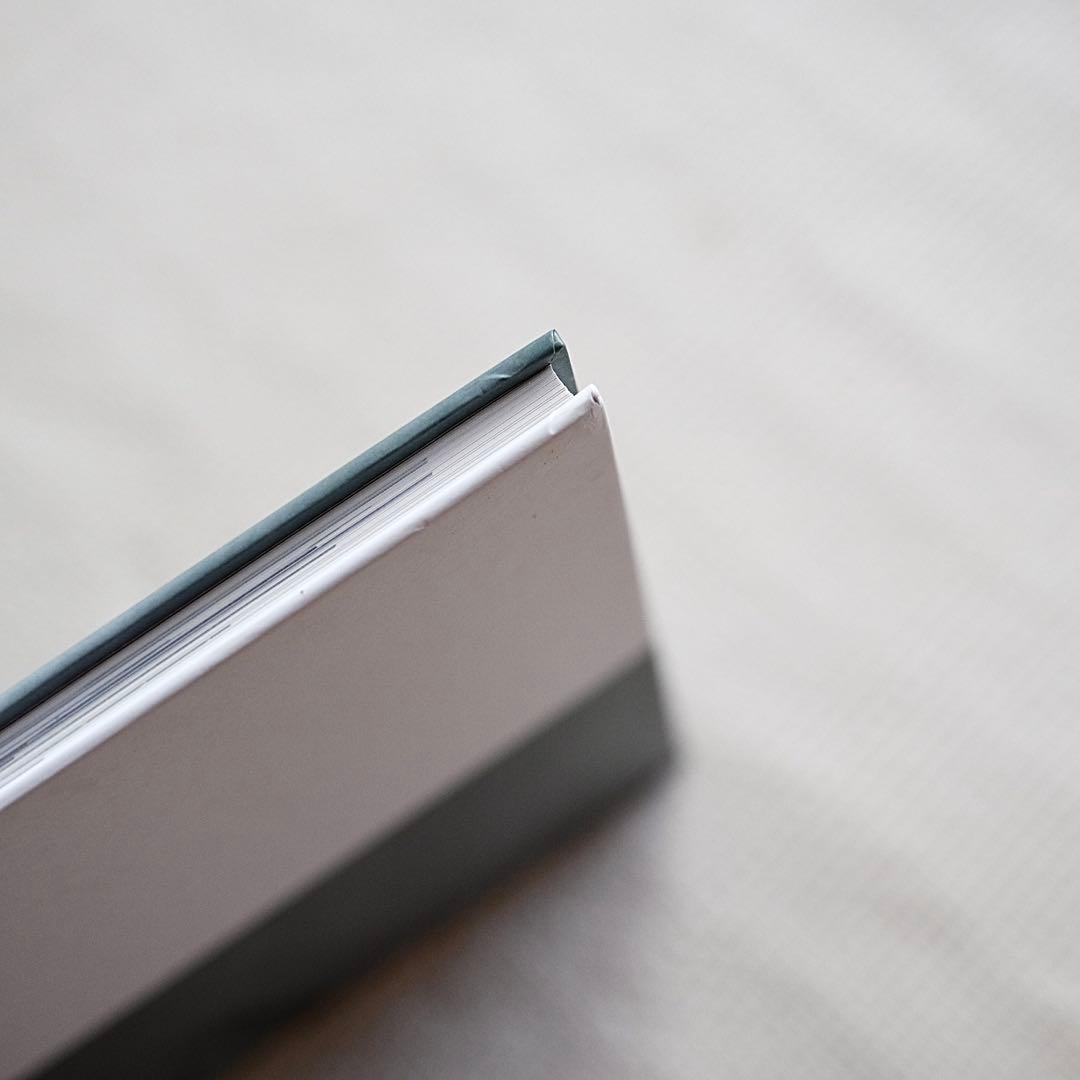 Viviane Sassen / Parasomnia 写真集