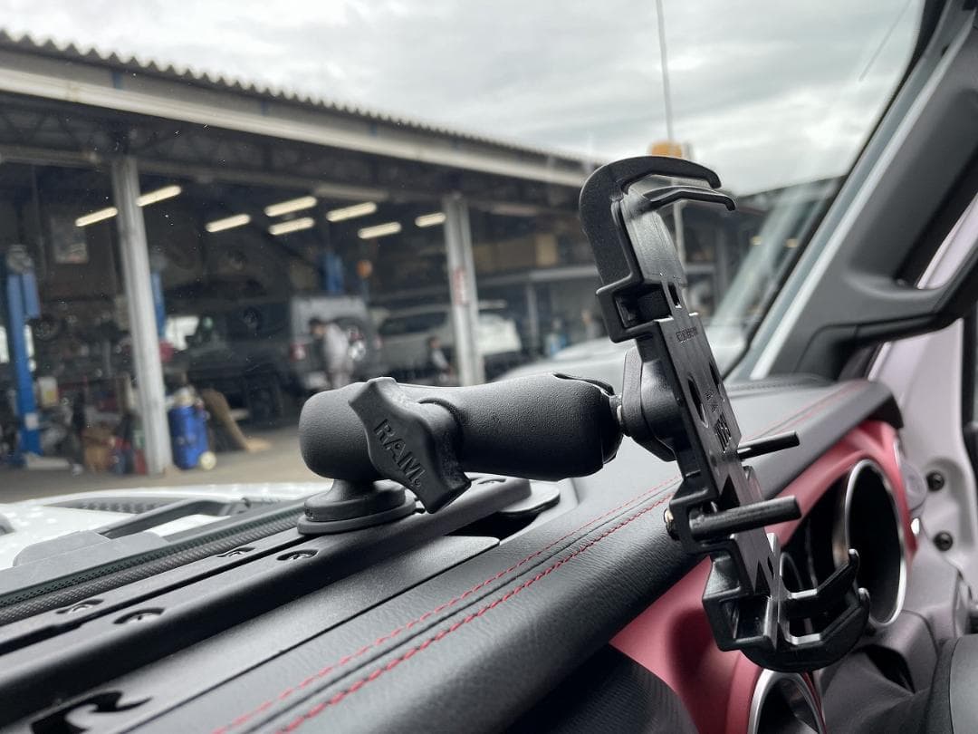 RAM MOUNTS ラムマウント タフトラック (JL/JT共通) 中古品