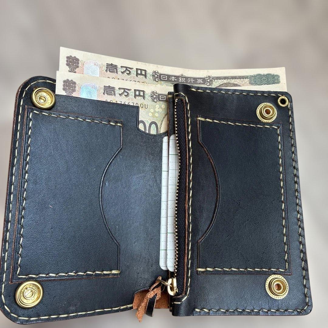 【茶芯ブラック】トラッカーウォレット　ミドル　真鍮　お札を折らずに収納　タイプA