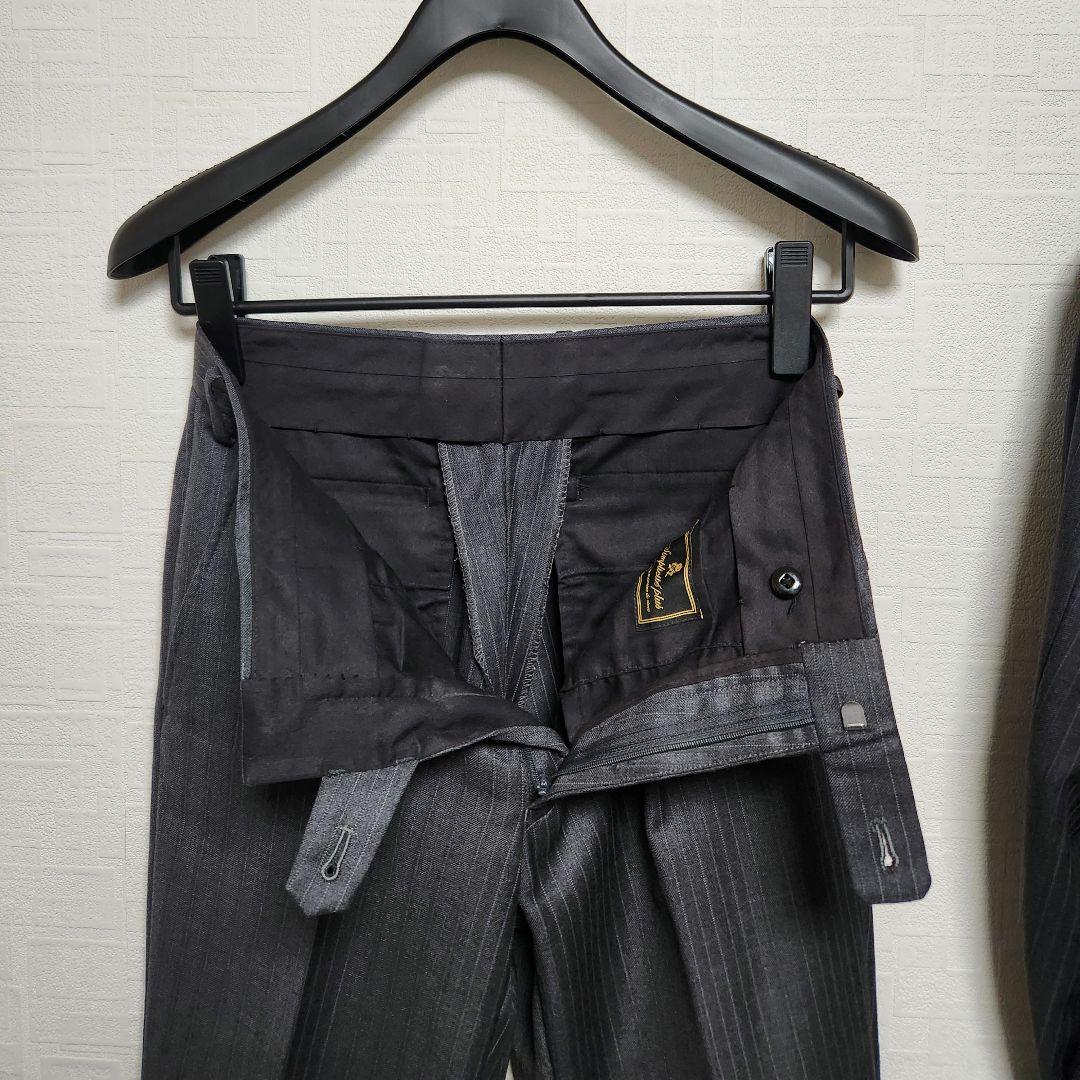 ゼニア　メンズ　スーツ　グレー　ストライプ　44