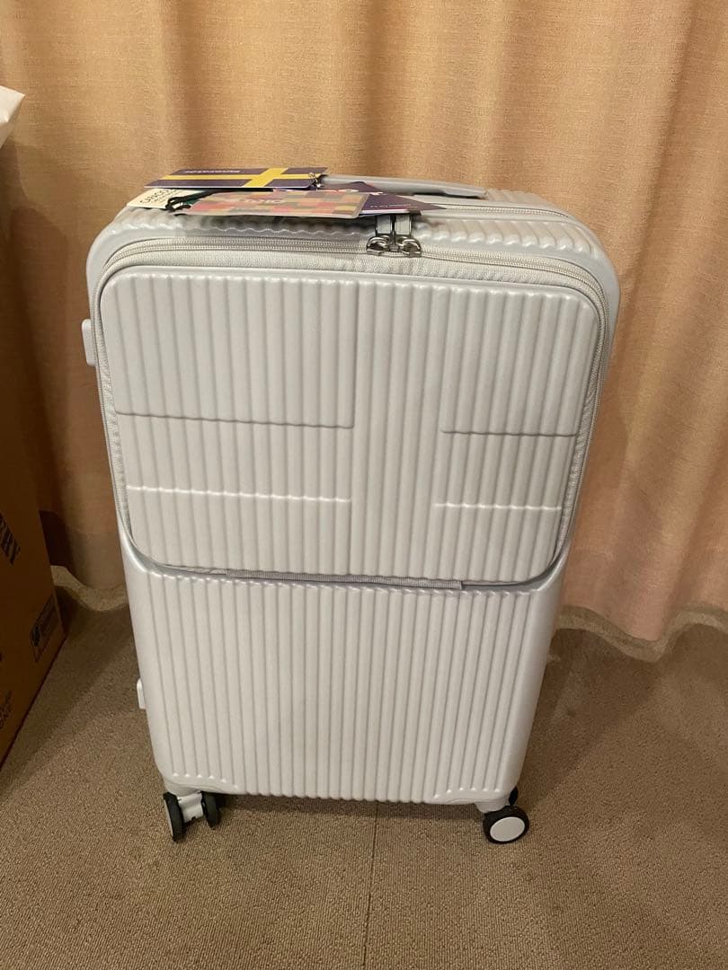 【新品未使用】INV60 Stone 62L Middle キャリーケース