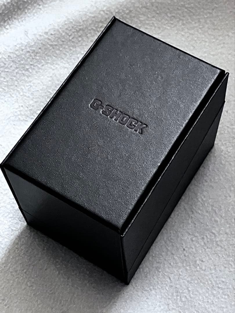 【ミッチー】G-SHOCK ゴールド ブラック 時計（新品、保証期間内】