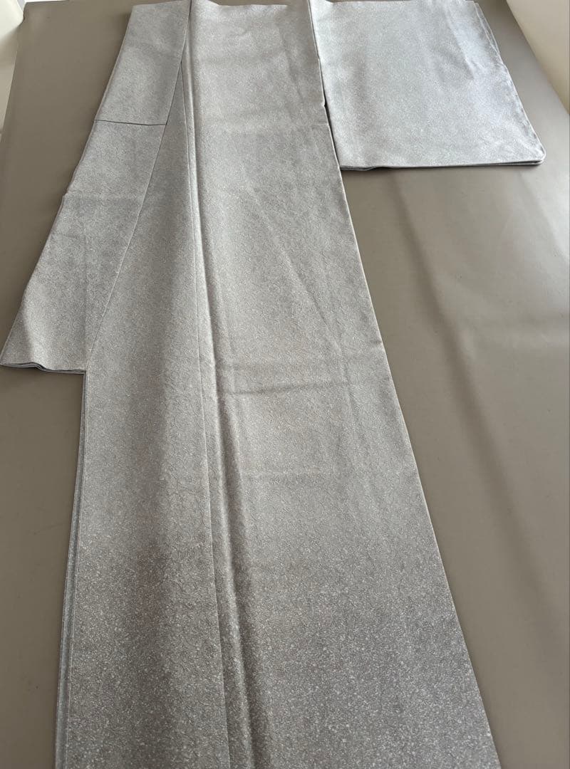 正絹 紋お召 撒き糊散らし 花唐草 裾暈し 袷 付け下げ 仕付け糸付き未使用