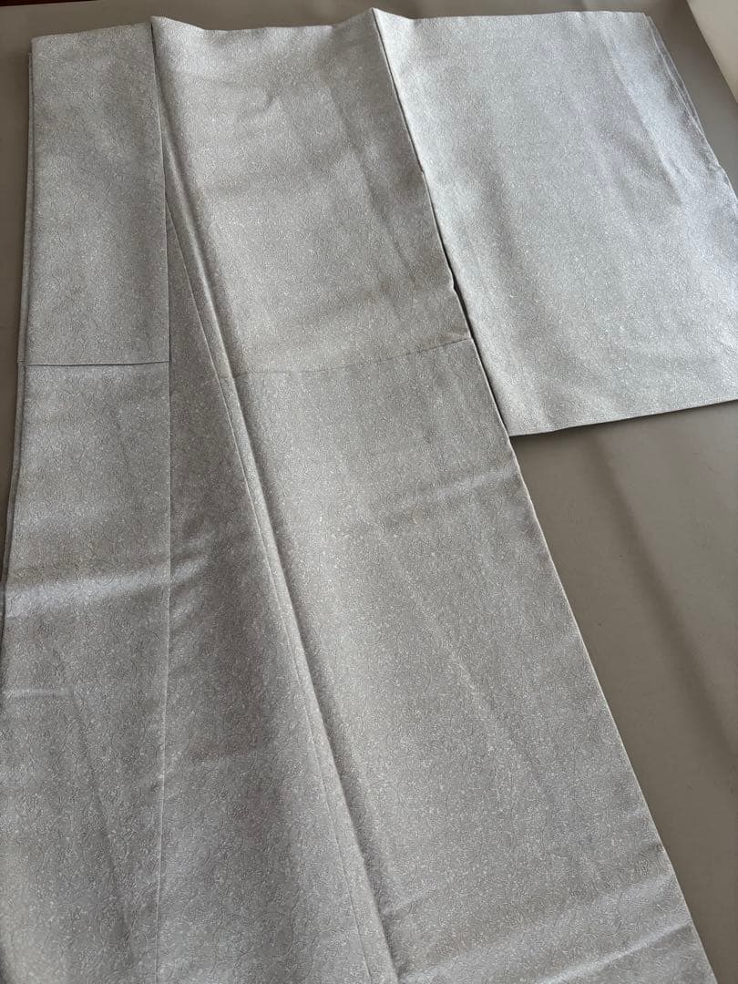 正絹 紋お召 撒き糊散らし 花唐草 裾暈し 袷 付け下げ 仕付け糸付き未使用