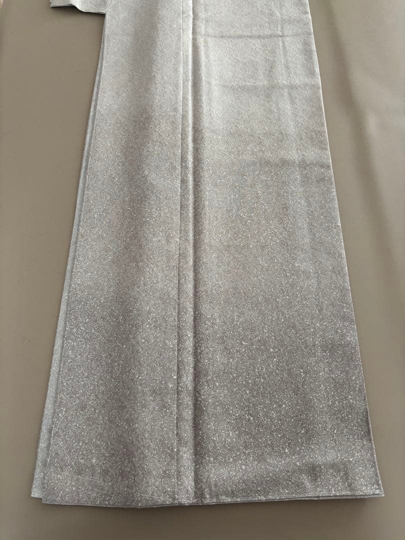 正絹 紋お召 撒き糊散らし 花唐草 裾暈し 袷 付け下げ 仕付け糸付き未使用