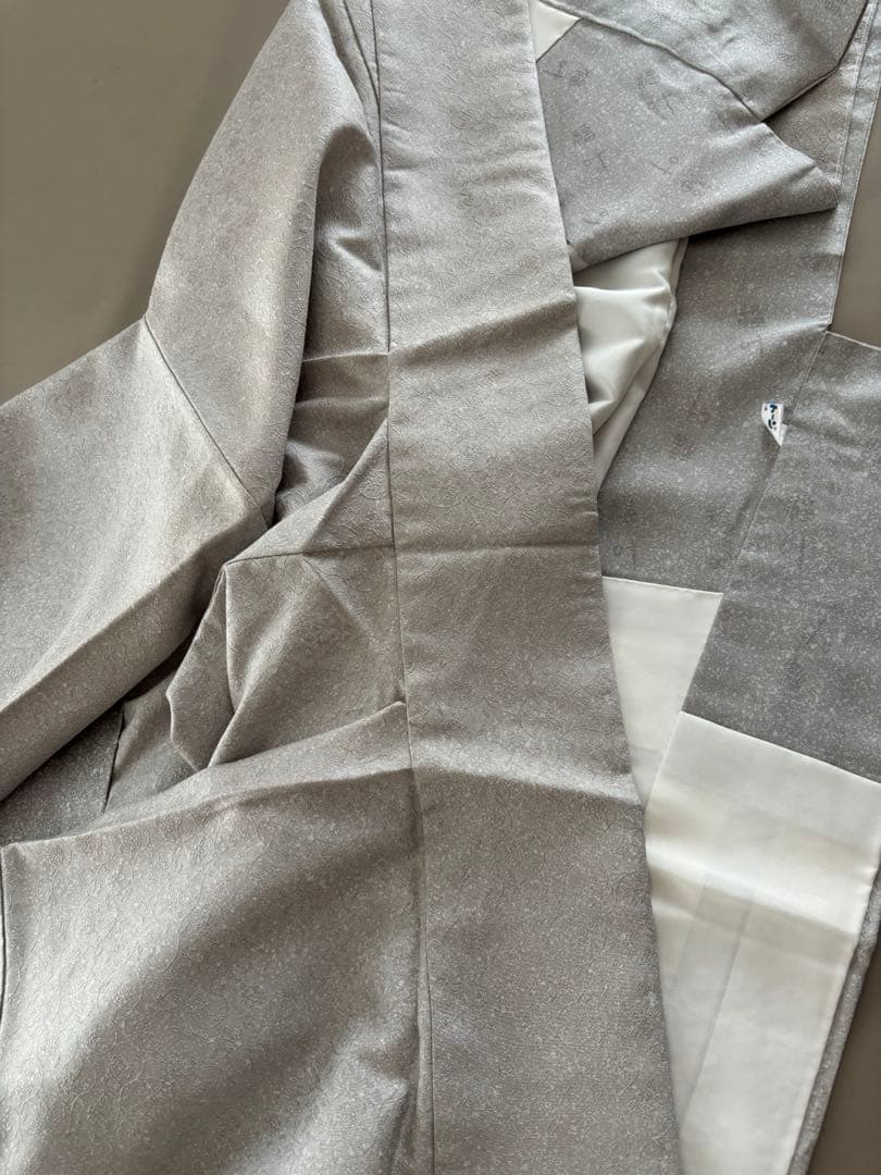 正絹 紋お召 撒き糊散らし 花唐草 裾暈し 袷 付け下げ 仕付け糸付き未使用