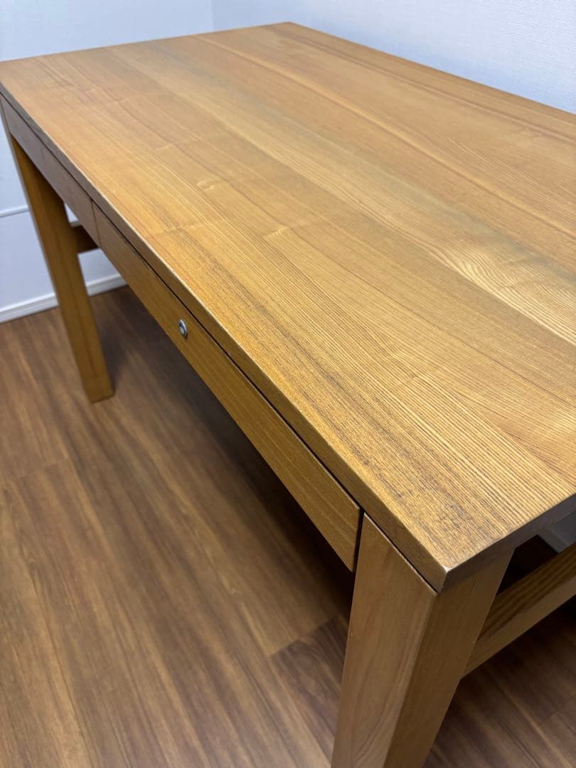 タモ材天然杢 シンプルなデスク