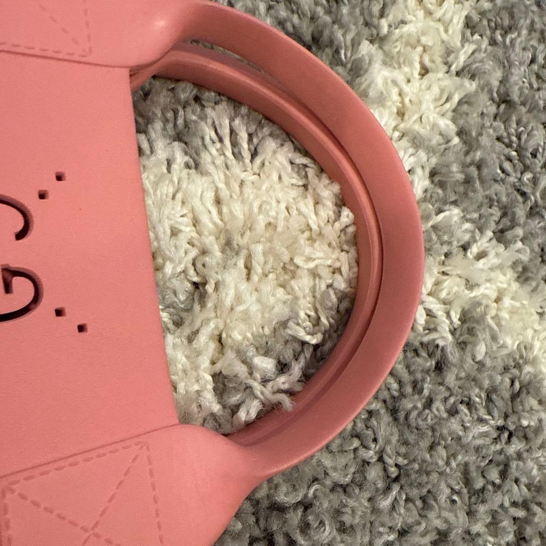 GUCCI チルドレンズ　ラバートート　ピンク