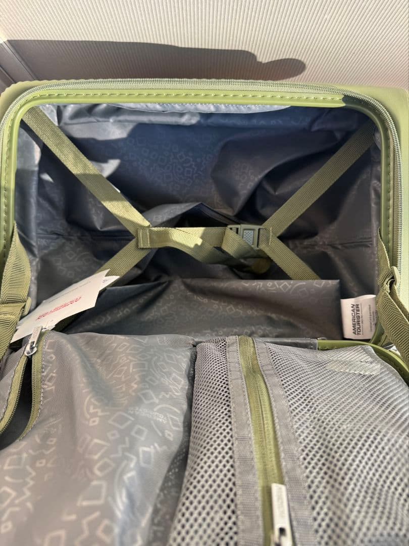 スーツケース　機内持ち込み TSAロック カーキ 新品同様