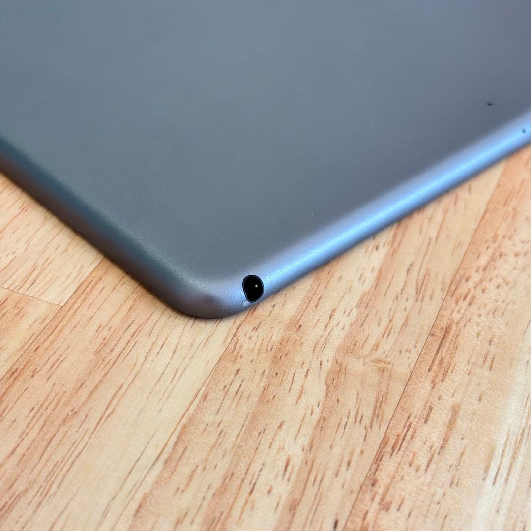 Apple iPad Air 第3世代 64GB Wi-Fiモデル