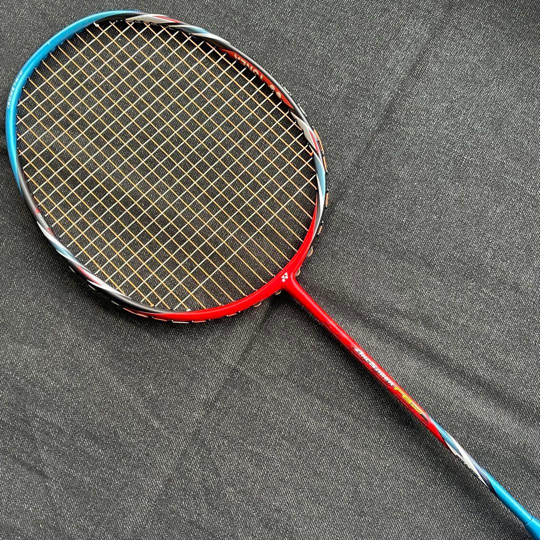 YONEX バドミントンラケット　アークセイバーFB