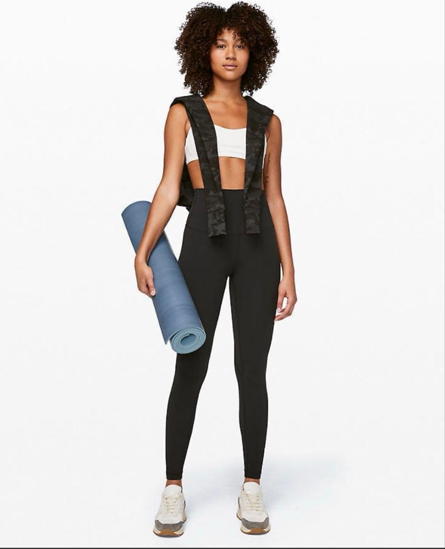 ルルレモン　新品未使用　ブラック ハイウエストレギンス サイズ4