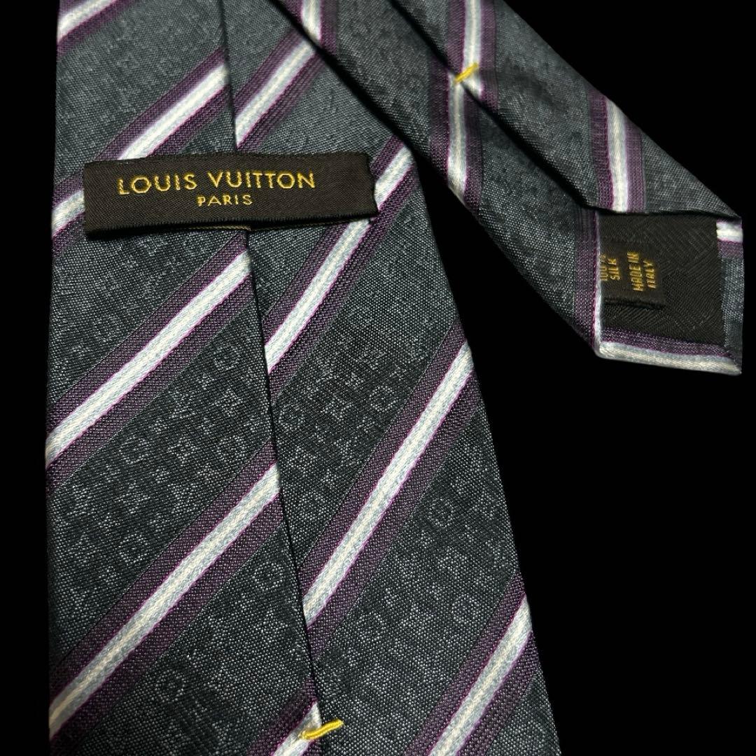 未使用級　世界最高峰ルイヴィトン モノグラム　ストライプ　ネクタイ