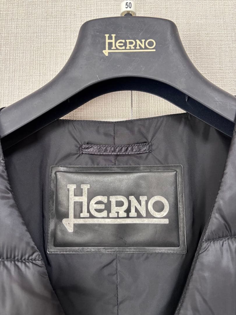Herno ブラック ダウンベスト ダブルボタン
