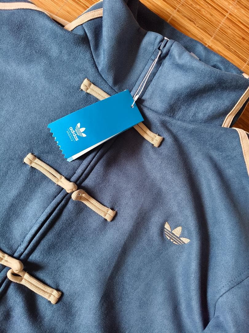 新品 アディダス 中国限定 蛇年トラックジャケット 青 サイズ XS 1