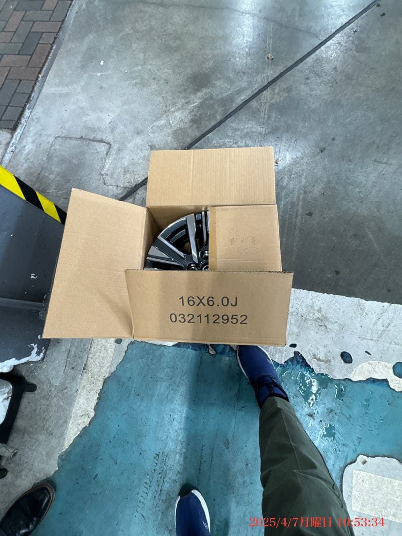 16インチホイール 16X6.0J 日産セレナ純正　4本セット