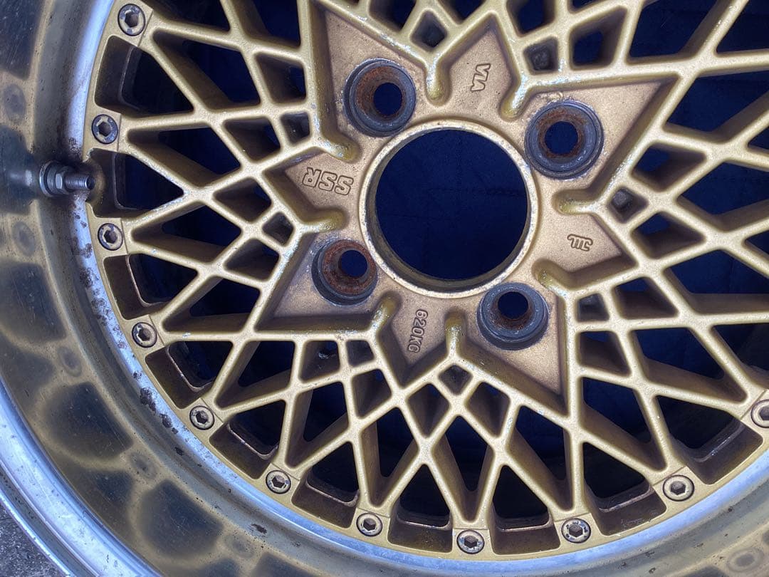 SSRスピードスター15インチ ホイール4本セット PCD114.３